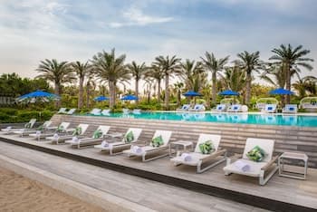 Nurai Island Hotel