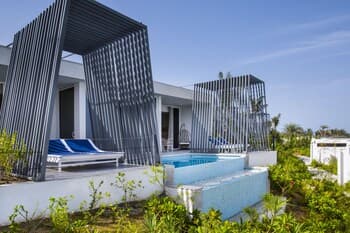 Nurai Island Hotel