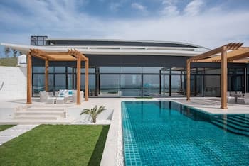 Nurai Island Hotel