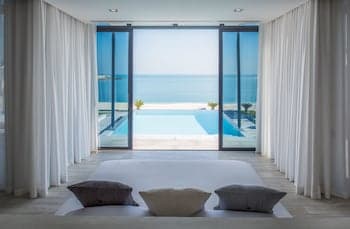 Nurai Island Hotel