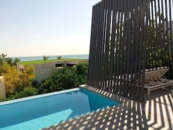 Nurai Island Hotel