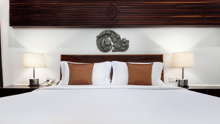 Lynnaya Urban River Resort