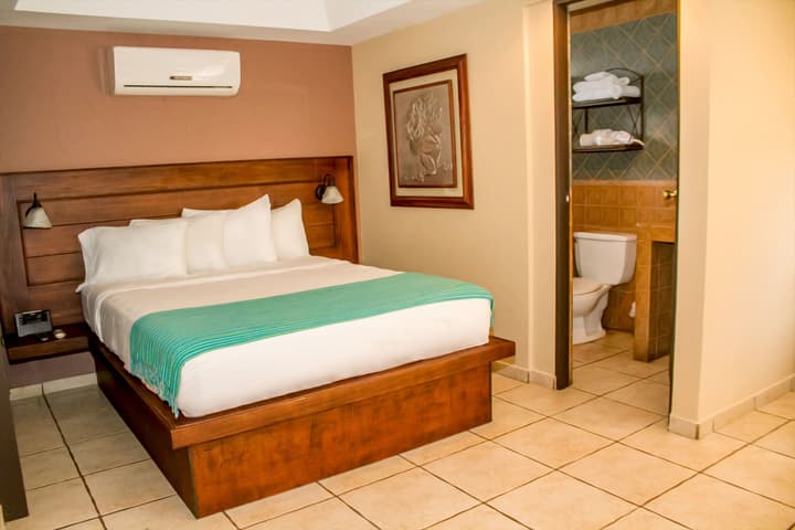 La Riviera Hotel B&B