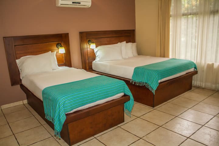 La Riviera Hotel B&B