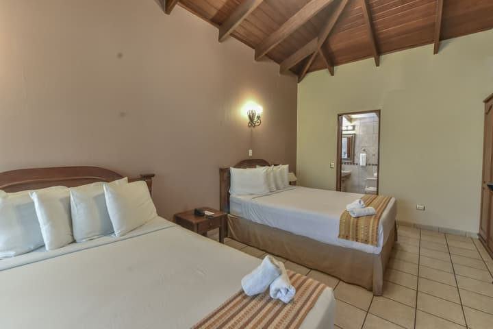 La Riviera Hotel B&B