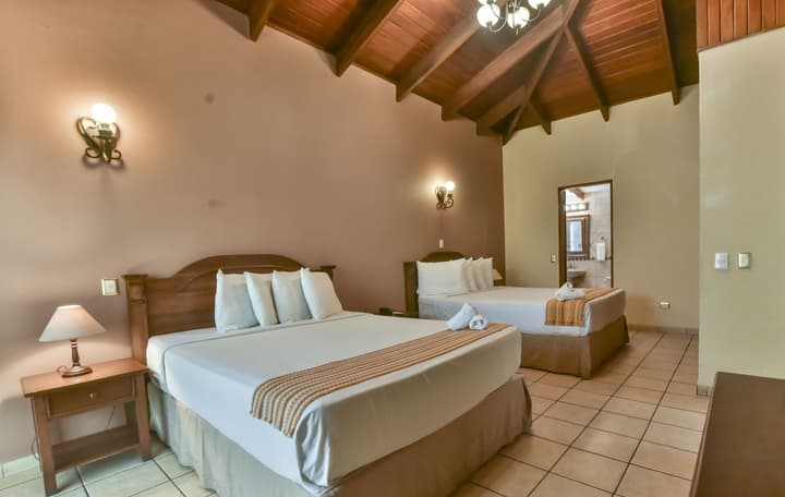 La Riviera Hotel B&B