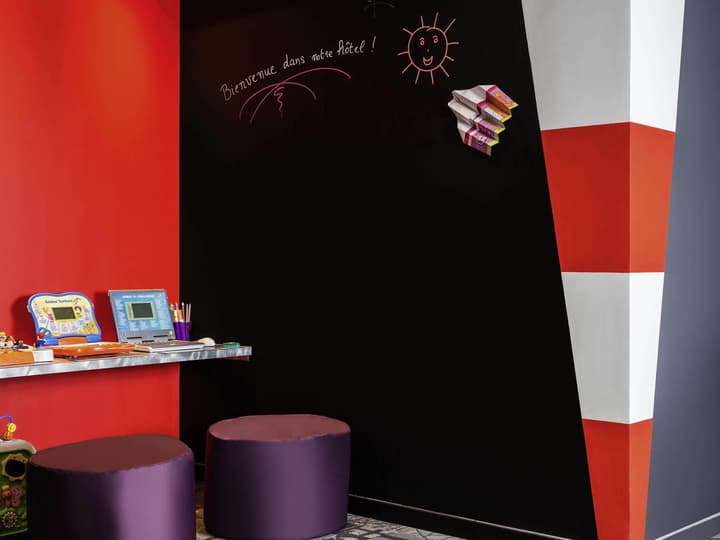 ibis Styles Paris Velizy