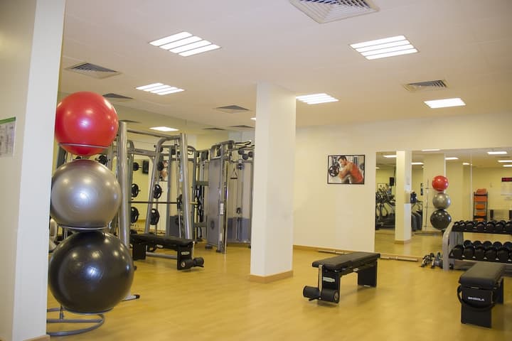 Holiday Inn Abu Dhabi Downtown, an IHG Hotel