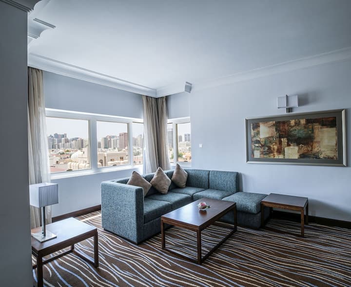 Holiday Inn Abu Dhabi Downtown, an IHG Hotel