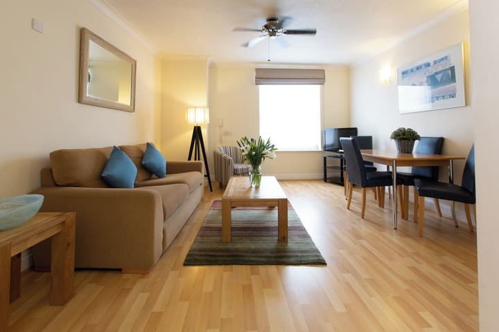 SACO Jersey Merlin House