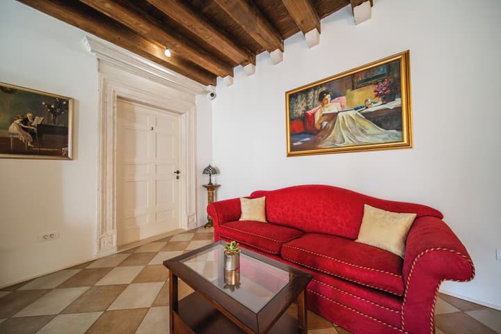 SUNce Palace Apartments offsite parking