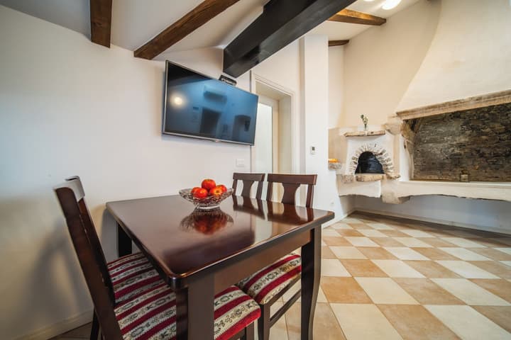SUNce Palace Apartments offsite parking