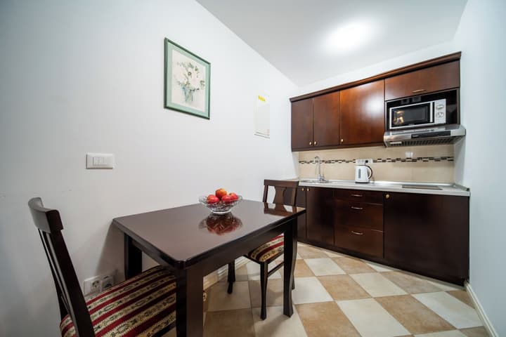 SUNce Palace Apartments offsite parking