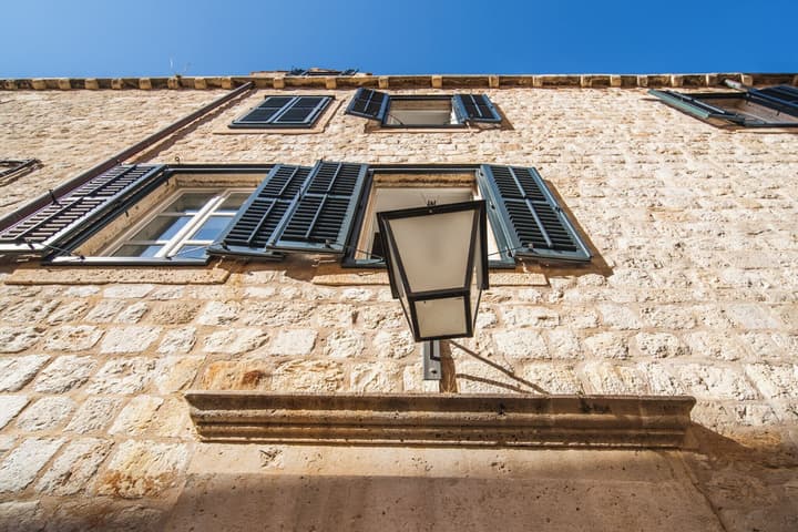 SUNce Palace Apartments offsite parking
