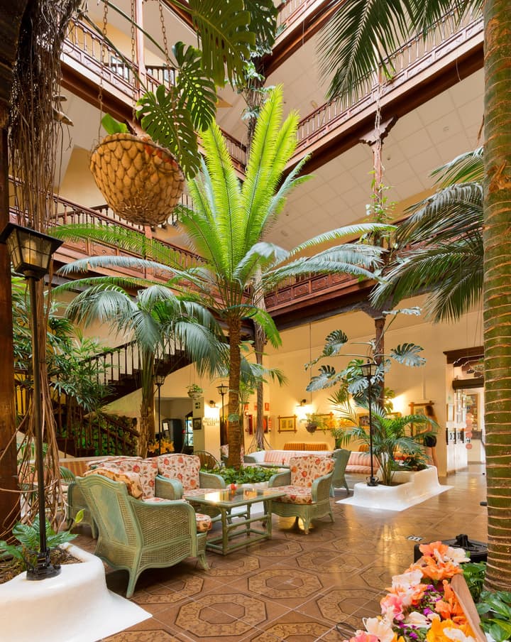Hotel Monopol