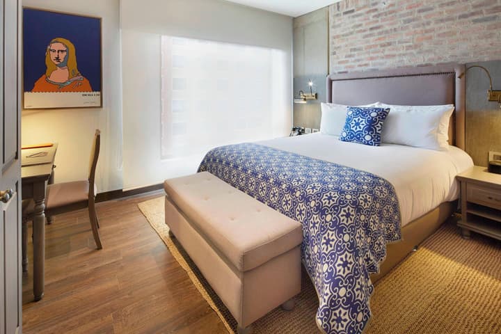 The Artisan D.C. Hotel, Autograph Collection