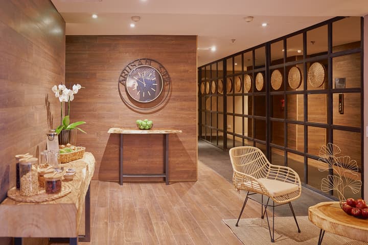 The Artisan D.C. Hotel, Autograph Collection