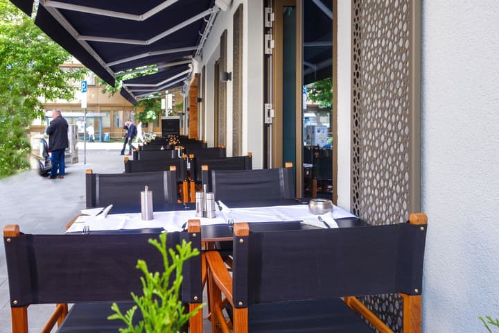 Bayer 89 Vi Vadi Hotel