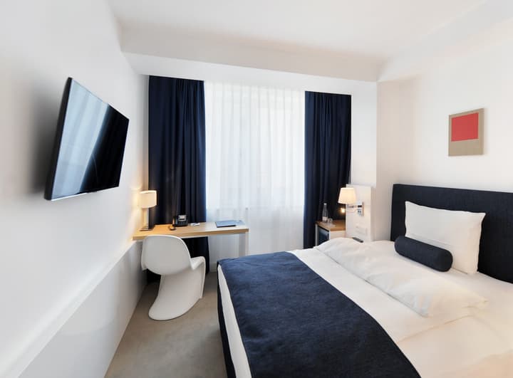 Bayer 89 Vi Vadi Hotel