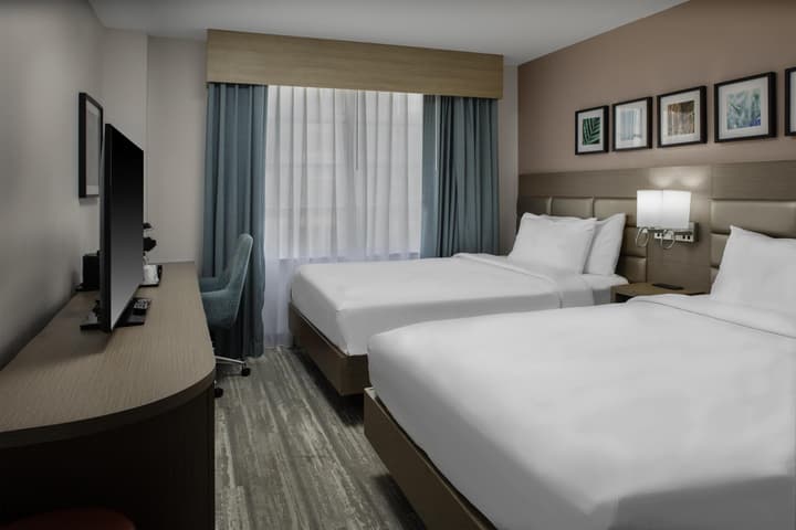 Hilton Garden Inn Miami South Beach