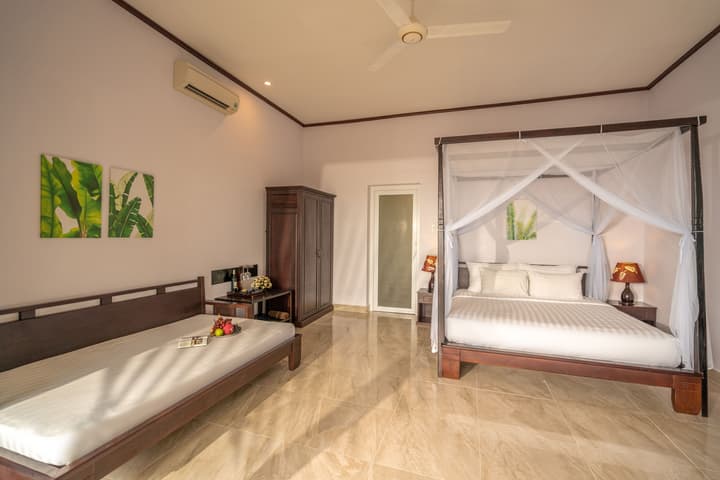 Sea Sense Resort