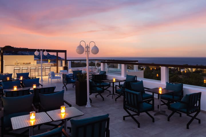 Eagles Nest Hotel