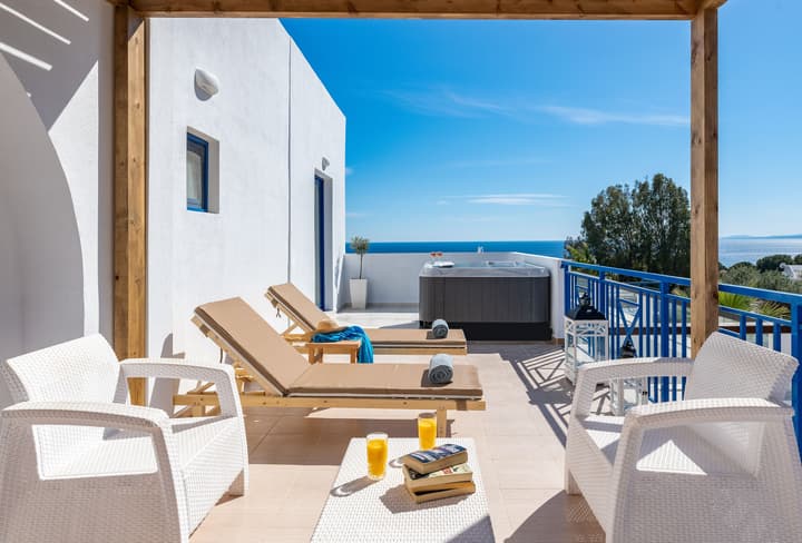 Eagles Nest Hotel