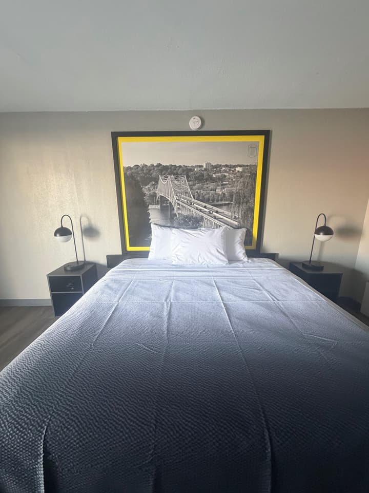 Super 8 by Wyndham Birmingham