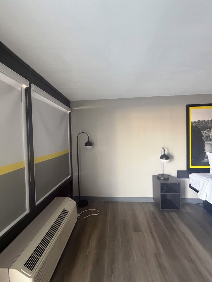 Super 8 by Wyndham Birmingham