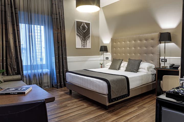 The Independent Suites