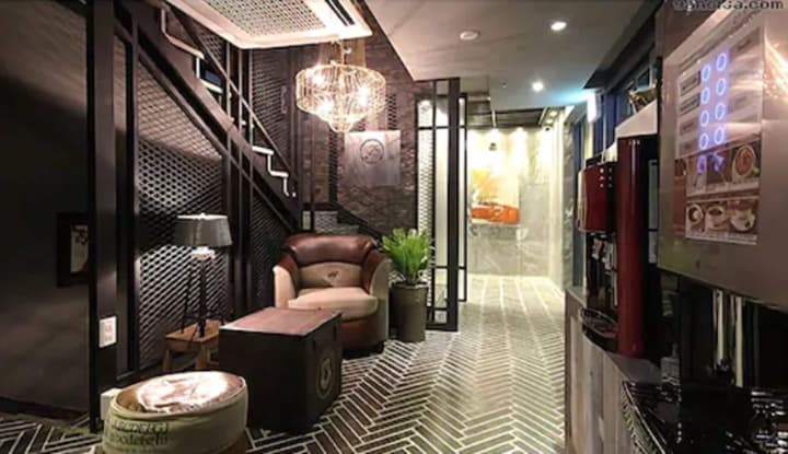 25 Hours Hotel