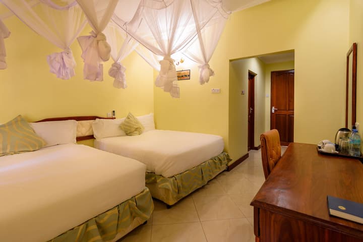Mvuli Hotel
