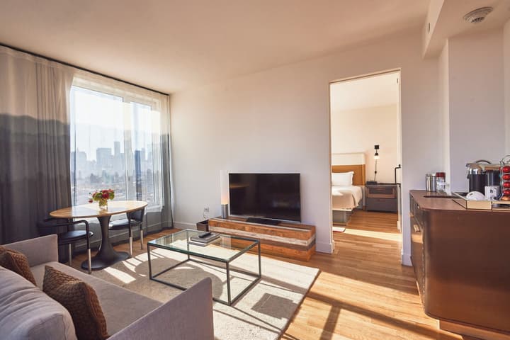 Hotel Indigo Lower East Side New York by IHG