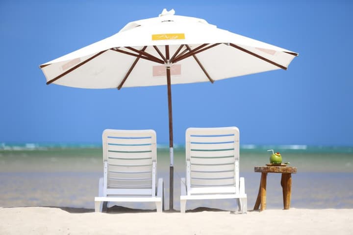 Anga Beach Hotel