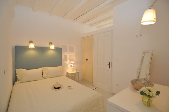 Navy Blue Suites