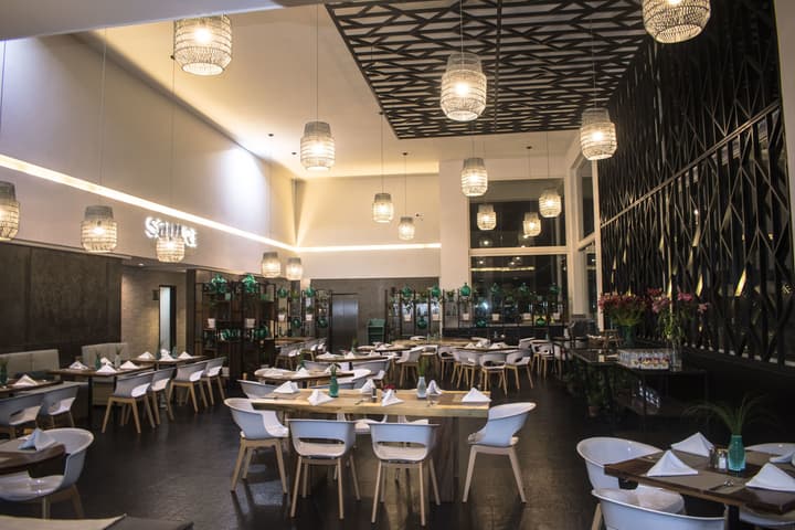 Square Small Luxury Hotel - Nuevo Consulado