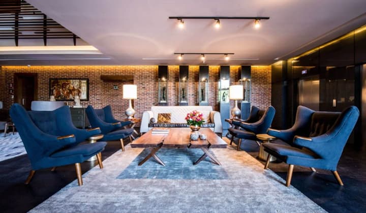 Square Small Luxury Hotel - Nuevo Consulado