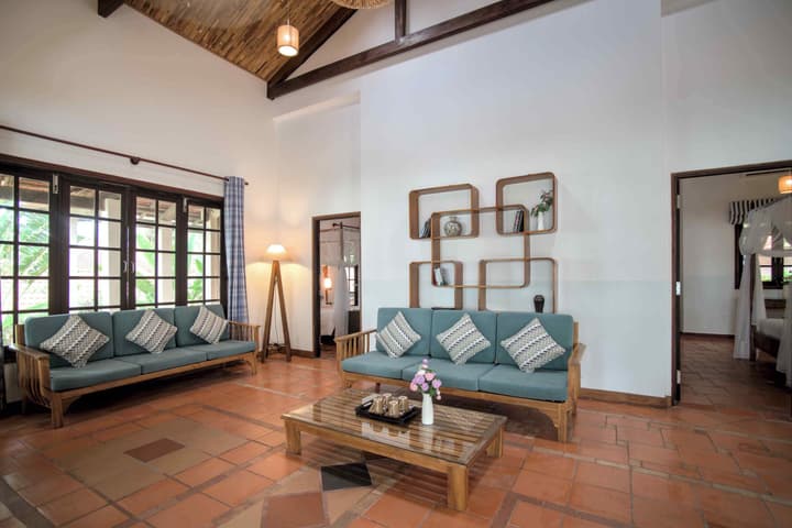 Cassia Cottage Resort and Spa