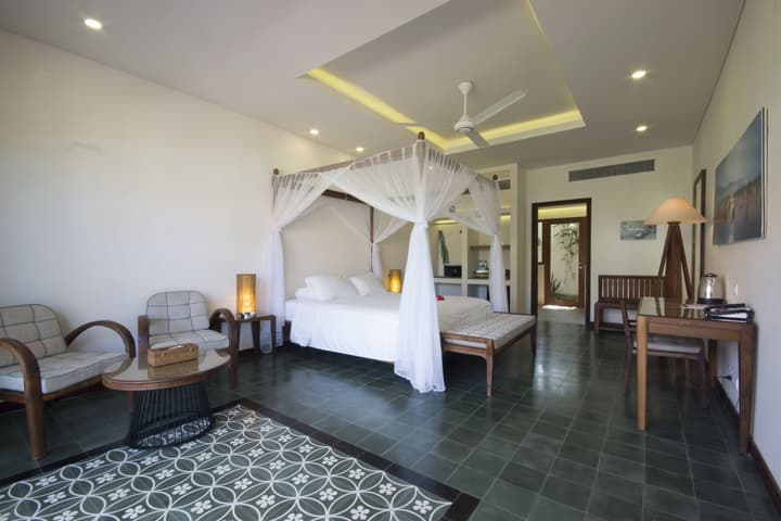 Cassia Cottage Resort and Spa