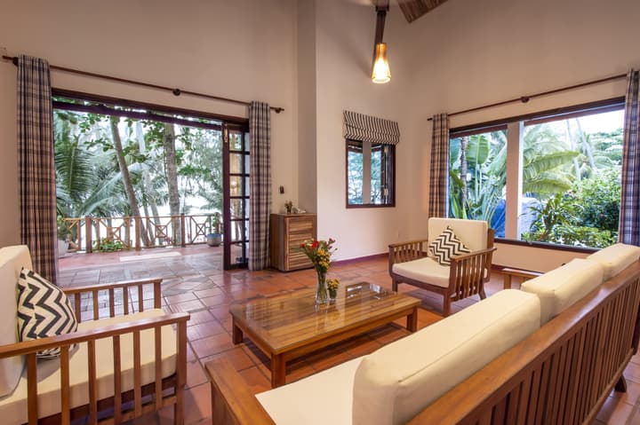 Cassia Cottage Resort and Spa
