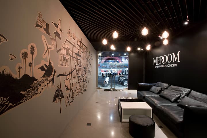 Meroom