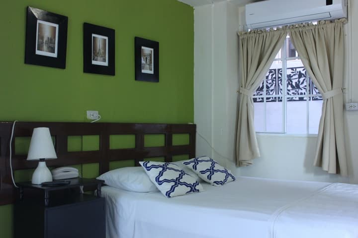 Hotel Tazumal House