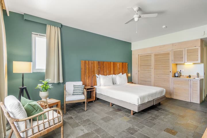 Bayside Boutique Hotel - Blue Bay Golf & Beach Resort