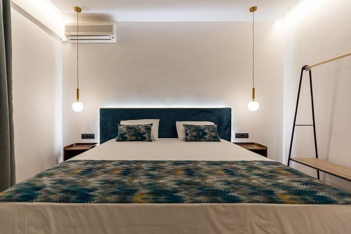 Sirocco Hotel