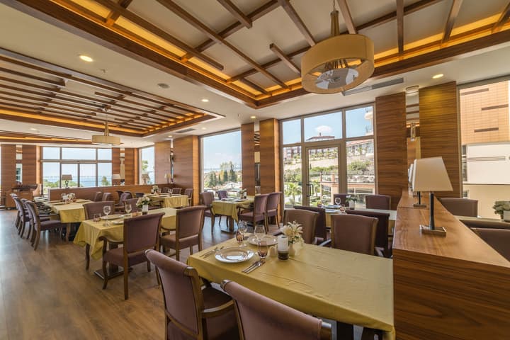 Ramada Resort by Wyndham Kusadasi