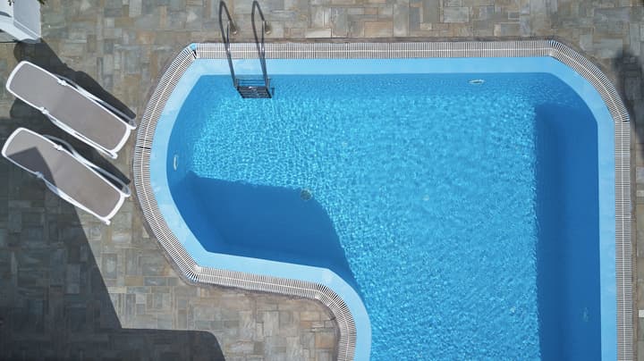 Nissos Thira Hotel