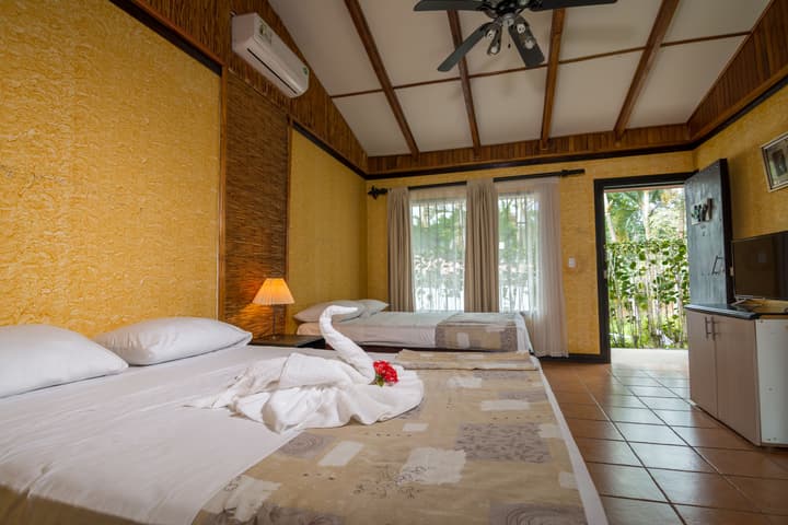 Pacific Paradise Resort