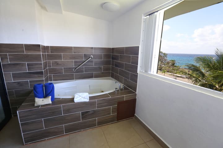 Cozumel Hotel & Resort - All Inclusive