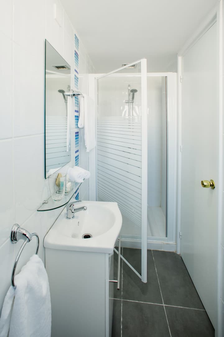 Mikes Kanarium Hotel