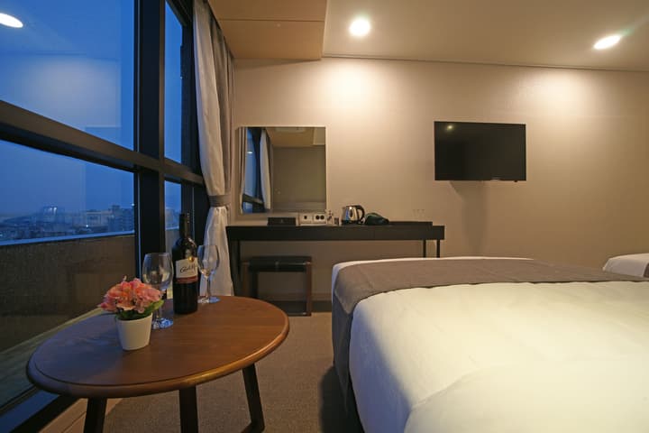 I-Jin Hotel
